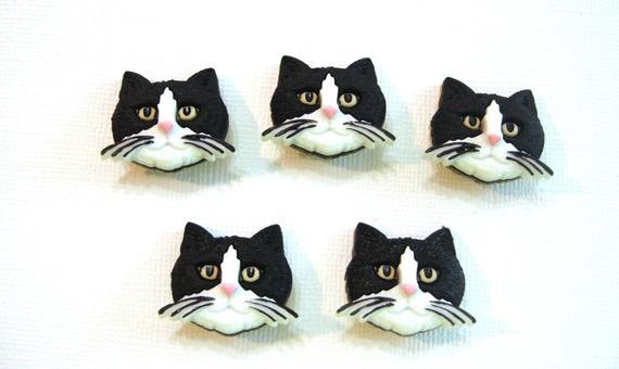 Black and White Cat Head Buttons Black and White Cat Head Buttons