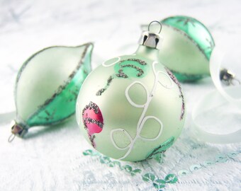 mint green ornaments small poland glass christmas bulbs vintage pastel green teardrop christmas tree ornaments hand painted glass - Pastel Green Christmas Decorations mint green ornaments small poland glass christmas bulbs vintage pastel green teardrop christmas tree ornaments hand painted glass - Pastel Green Christmas Decorations