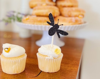 Bumble Bee Baby Shower | Cupcake Toppers | Bee Theme Baby Shower | Bee Party Decor | What Will It Bee Baby Shower | Momma Mommy to Bee Party