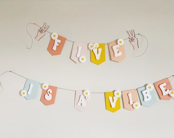 Five is a Vibe Birthday Banner | Daisy Birthday Party Decorations | 70s Party Theme | Flower Power | Retro Birthday Party | Girl | Hippie