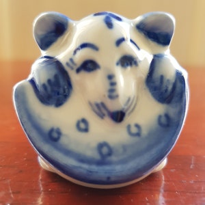 Vintage Gzhel Sowjet-blaue und weiße Porzellan Skulptur-Maus