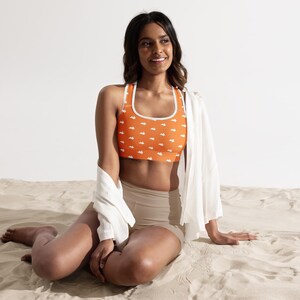 sunrise - running bunny - Sports Bra