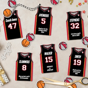 Étiquettes modifiables de faveur de fête de basket-ball, personnalisées, modèles imprimables de ballon de maillot, anniversaire d’équipe, téléchargement instantané, 2 tailles incluses, bricolage