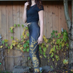 Gold Leaf Leggings image 4