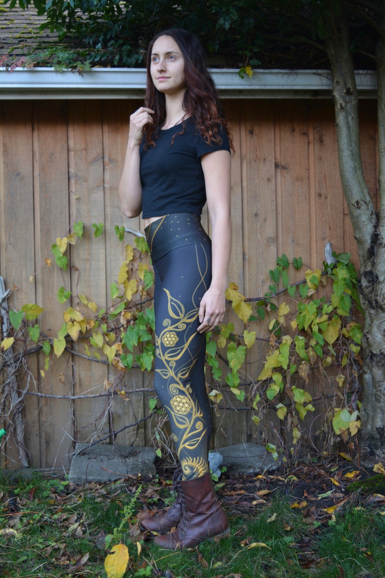 Gold Leaf Leggings image 4