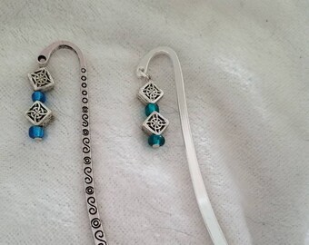 Mini Beaded Bookmarks, Small Bookmark, Charm Bookmark, Silver Bookmark, Decorative Bookmark, Metal Bookmark, Hook Bookmark