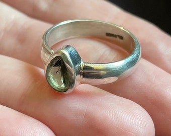 Sparkle! Moldavite Ring US Size 10 - Sterling Silver - Natural Moldavite Engagement Ring - Birthstone Jewelry - Genuine Moldavite Jewelry