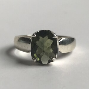 Faceted Moldavite Ring US 9.5 - Sterling Silver - Birthstone Jewelry - Moldavite Engagement Ring - Greenstone Ring - Birthstone Jewelry