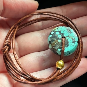 Turkoois lederen gouden ketting, 18k massief goud, echt turkoois, minimalistische ketting, handgemaakt in Oregon, VS, natuurlijke rustieke sieraden