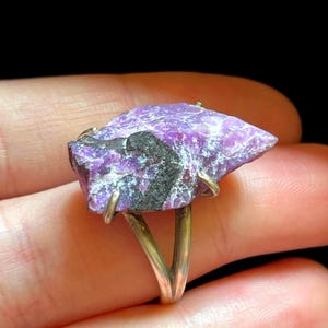 Raw Sugilite Ring - US Size 9 - Genuine Sugilite - Sterling Silver Prong Setting - Natural Bright Purple and Black Color - Energy Healing