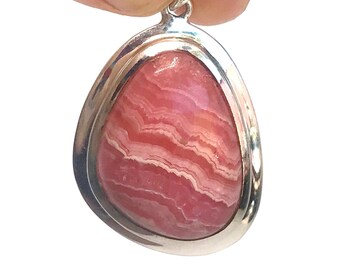 Colgante de rodocrosita - Plata de ley - Joyas con piedra natal - Joyas con piedra rosa - Piedra natal de octubre - Moldavita - Ofertas