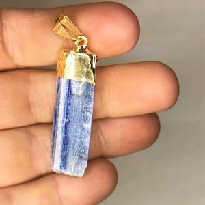 Blue kyanite Pendant – Gold Plated –  Kyanite Jewelry – Light Blue Stone Jewelry - Birthstone Jewelry - Moldavite