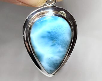 Colgante de larimar - Plata de ley - Joyas de larimar - Joyas de piedra azul - Piedra natal de marzo - Joyas de piedra natal - Moldavita