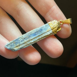 Raw! Blue Kyanite Pendant – Gold Plated –  Kyanite Jewelry – Blue Stone Jewelry - Birthstone Jewelry - Raw Kyanite Healing Crystal Pendant