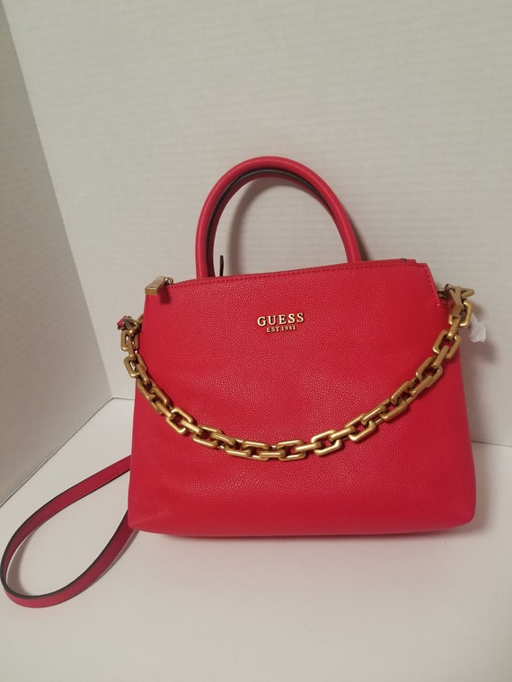 Red Guess Crossbody Purse  Purses crossbody, Purses, Guess bags