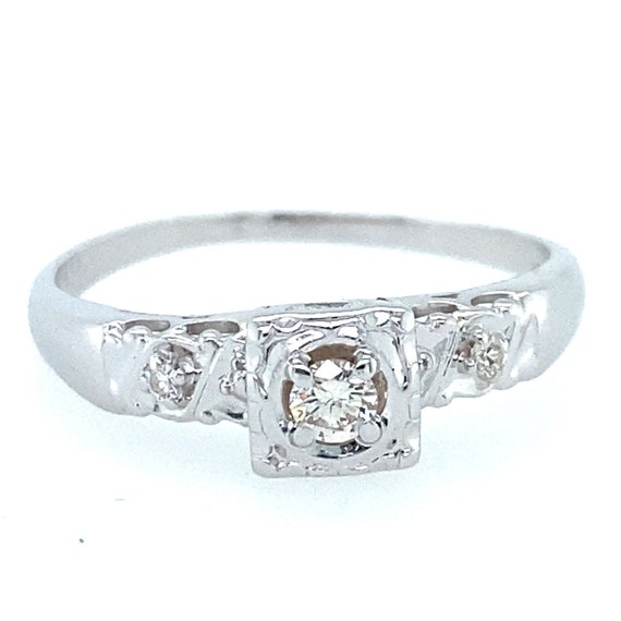1940’s 14k White Gold & Diamond Ring