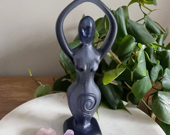 Goddess Statue | Pagan | Witch Altar | Halloween| Fertility | Witchy | Her/Him | Green Witch | Decor | Wiccan | Paganism | Spiral Goddess