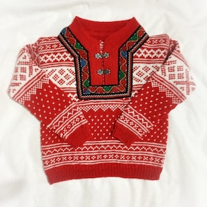 Handknitted Norwegian style baby sweater in pure Merino Wool, Setesdal sweater, handmade knitted nordic baby sweater