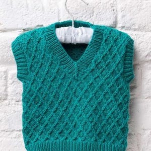 Handmade vest for newborn, baby, handmade knitting baby