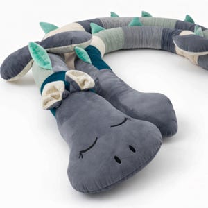 CANENYA Schlange Drache DODO grau/ grün wunderschönes Kuscheltier für Kinder 170cm oder 220cm lang mit Namen ein tolles Geschenk zur Geburt