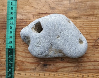 1 BIG Chicken God Stone/Sea Stone with hole/Hag Stones/Holey Stone/Adder Stone/Odin Stone/Witch Stone/Wiccan/Celtic Stone/Pagan Stone/