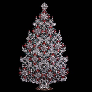 Árvore de Natal enorme (cores festivas), Árvore de Natal vintage enorme com strass coloridos festivos.