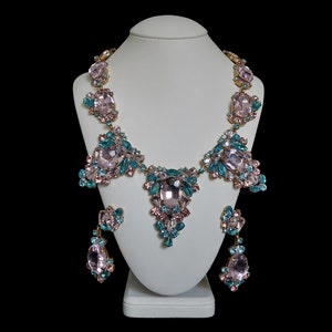 Pink Costume Jewelry Set Mythique - necklace and earring jewelry set