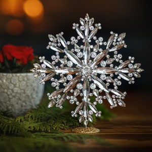 Sparkling Rhinestone Crystal Snowflake