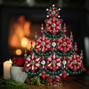 Snowflakes Christmas Tree (Red, Green), Handmade red and green Christmas tree with snowflakes and candles