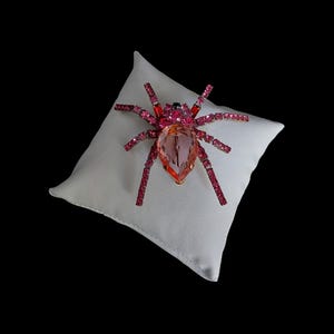 Exclusive Brooch – Spider with Elegant Design