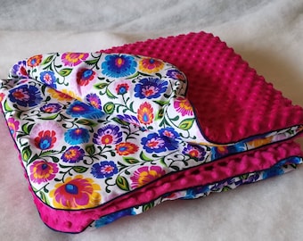 Manta folclórica rosa para bebê, manta colorida folclórica polonesa, manta com enchimento opcional, manta para adulto, manta Minky, manta para criança