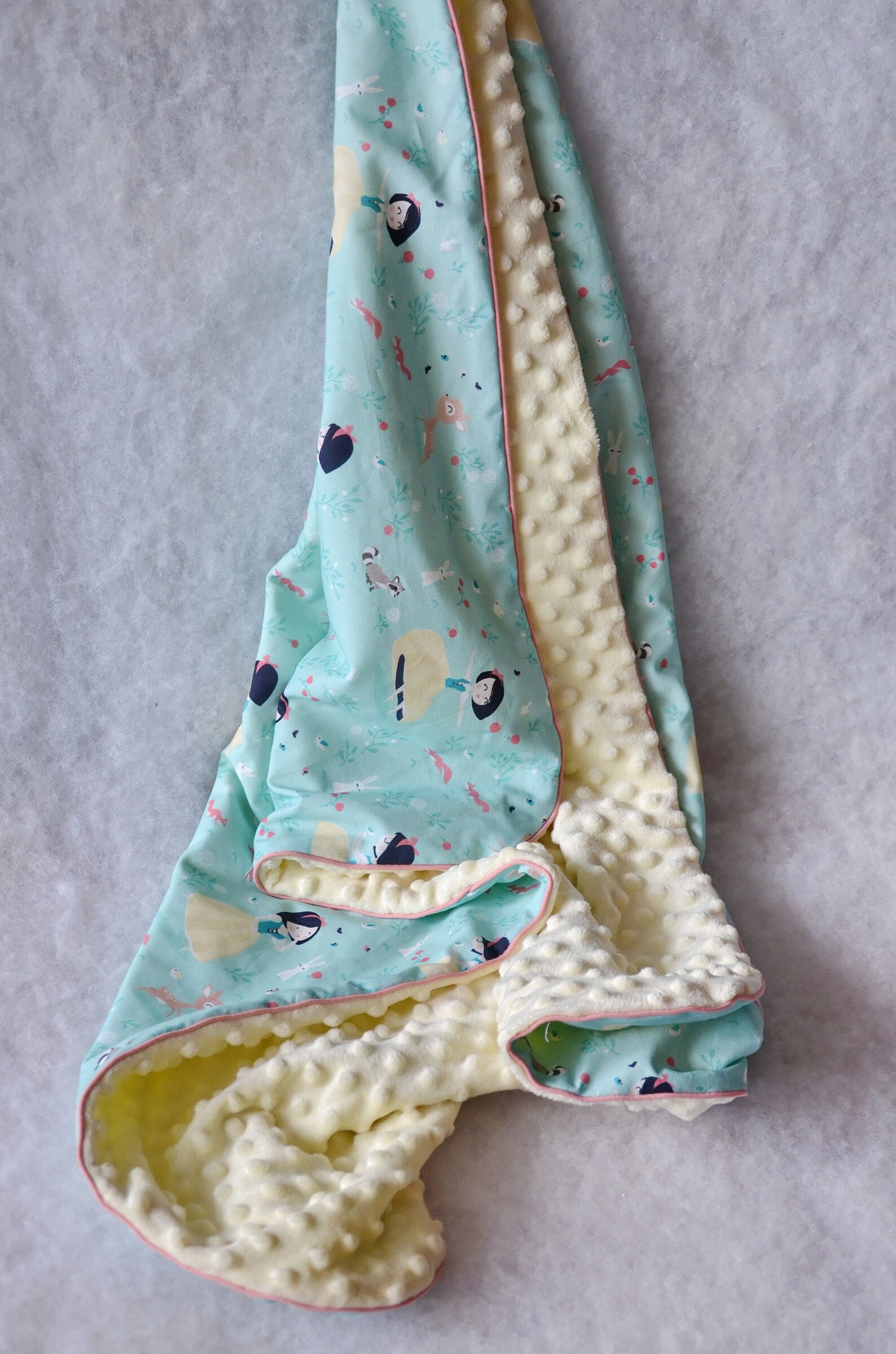 Snow White Blanket Baby Girl Blanket Newborn Blanket Etsy