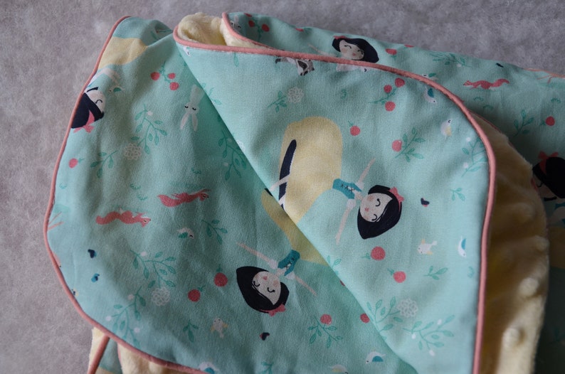 Snow White Blanket Baby Girl Blanket Newborn Blanket Etsy