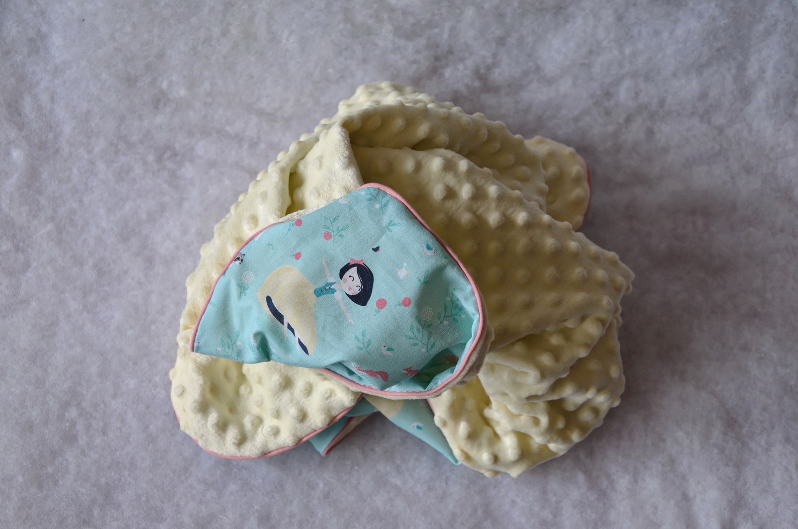 Snow White Blanket Baby Girl Blanket Newborn Blanket Etsy