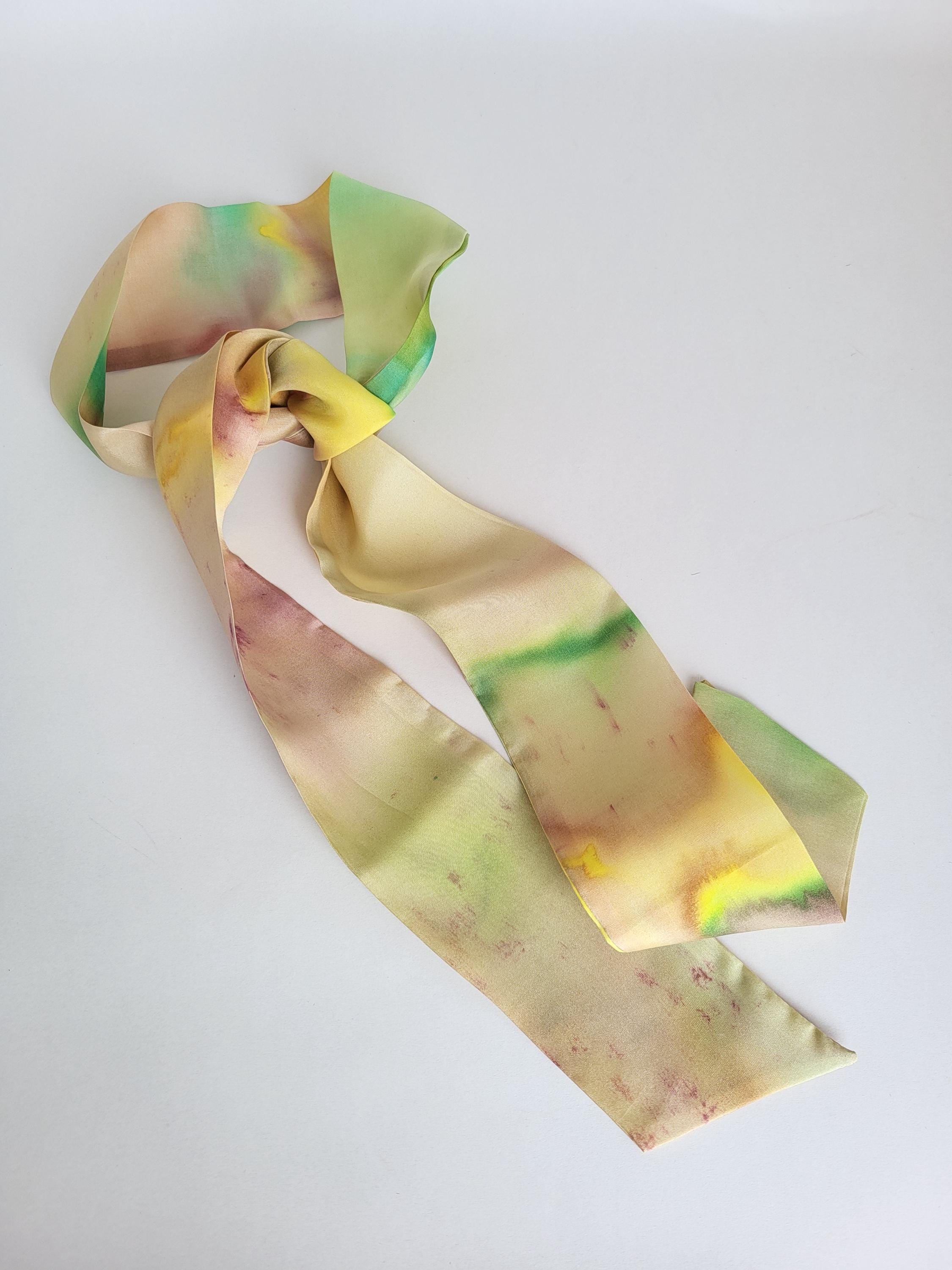 【 VINTAGE 】 Silk Lavaliere Scarf VINTAGE 】 Silk Lavaliere Scarf