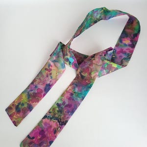 Fine hand-painted silk scarf with flower motif: 133 x 5 cm silk ribbon to wear as a small bracelet, multi-coloured