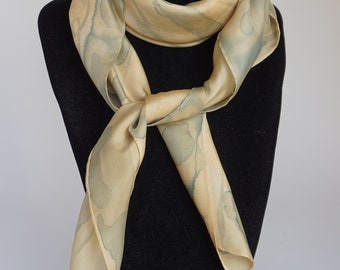 Foulard en soie peint main café et gris, grand foulard soie femme, foulard beige, foulard été femme, cadeau pour elle