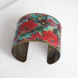 Bracelet manchette soie peint main, manchette fait main , bracelet avec fleurs, cadeau pour elle image 2