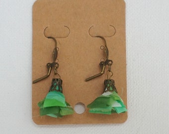 Boucles d'oreilles en soie verte, boucle oreille fantaisie, boucle oreille bohème, cadeau pour elle