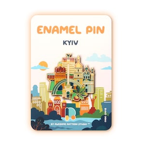 Puede incluir: Un colorido pin de esmalte con un dise&ntilde;o de paisaje urbano con el texto "KYIV". El pin est&aacute; en una tarjeta con las palabras "ENAMEL PIN" y una ilustraci&oacute;n del horizonte de la ciudad. Tambi&eacute;n incluye el texto "BY AWESOME PATTERN STUDIO" y "CODE: EP018".