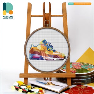 Colorful Sneaker Cross Stitch Pattern and Kit - Modern Needlework Art, Simple Cross Stitch for Creative Embroidery Enthusiasts, CS501