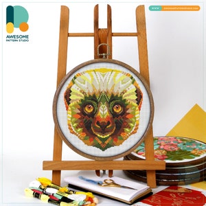 Mandala Lemur CS470, Counted Cross Stitch Pattern KIT and PDF | Stitch Patterns | Stitch Design | Stitch Patterns | Pattern Download
