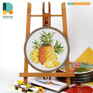 Pineapple Cross Stitch Pattern and Kit: Modern Needlework Art for Simple Embroidery Sampler Enthusiasts, CS1024