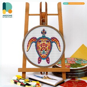 Mandala Turtle Cross Stitch Kit and Pattern: Modern Cross Stitch for Needlework Art Enthusiasts, CS481