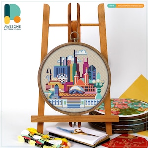 Chicago, USA, America: Cross Stitch Pattern and Kit - Modern Needlework Art and Embroidery Sampler for Creative DIY Decor, CS077