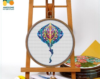 Mandala Bat Ray Cross Stitch Pattern and Kit: Modern Needlework Art for Hoop Embroidery and Simple Cross Stitch Enthusiasts, CS589