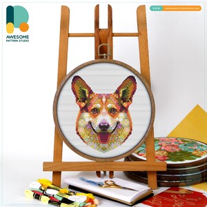 Pembroke Welsh Corgi Cross Stitch Kit and Pattern: Modern Cross Stitch Needlework Art, CS777