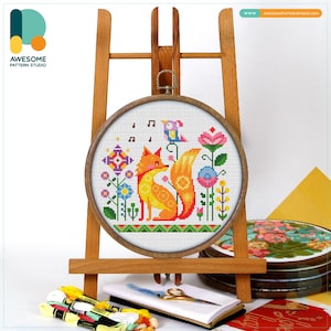 Fox and Flowers Cross Stitch Pattern and Kit - Modern Needlework Art and Embroidery Sampler for Creative Crafting, CS1568