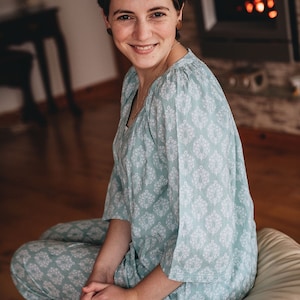 Pure cotton lightweight pyjama set, 3/4 sleeves cool fabric ladies pjs,ethically made women’s sleepwear,best friend pyjamas,eco friendly pjs