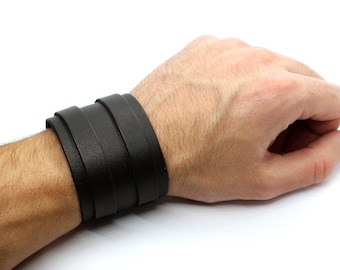 Manguito Flyboy - brazalete ancho de cuero de doble cinturón hecho a mano unisex en estilo punk vintage, manguito de cuero de diseño recto, idea de regalo de cuero
